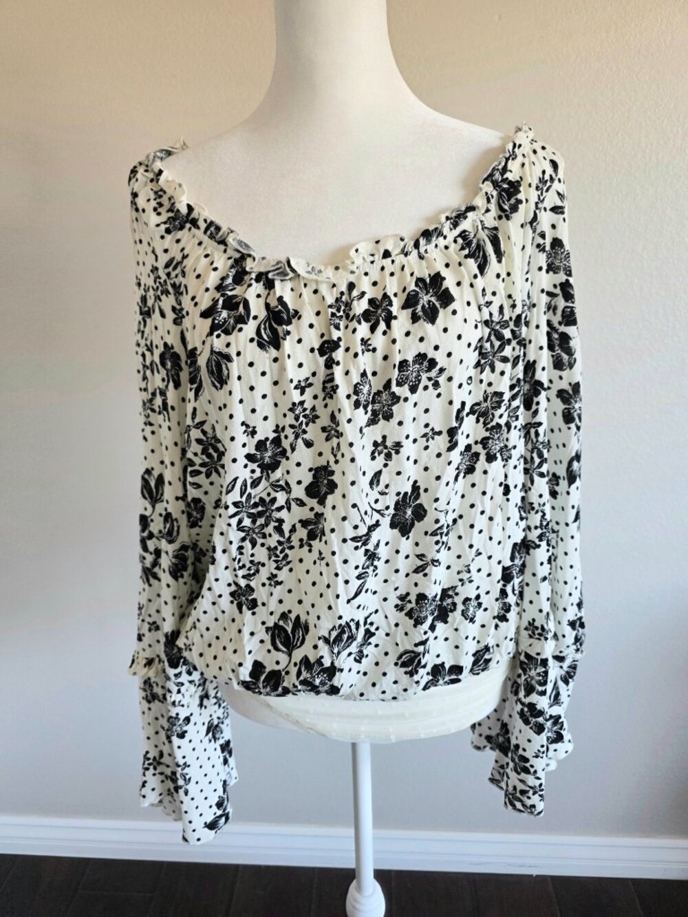 NEW Free People Intimately Tea Combo Floral Bodysuit Top Ivory Black Size M NWT